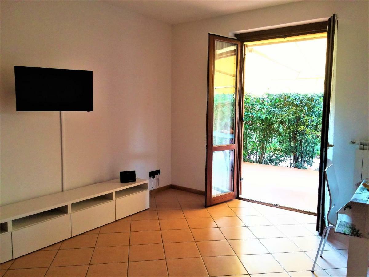 Bramasole Lake Villa Desenzano del Garda Buitenkant foto