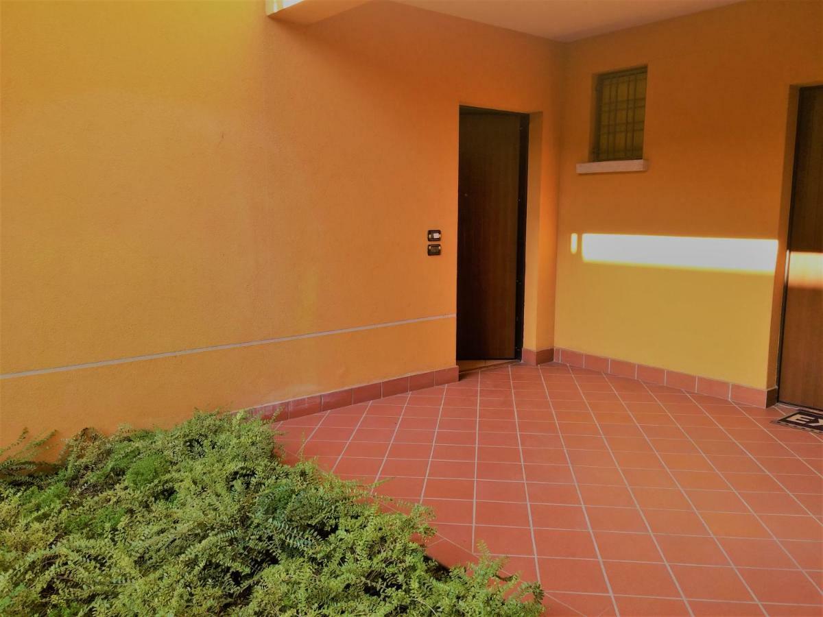 Bramasole Lake Villa Desenzano del Garda Buitenkant foto